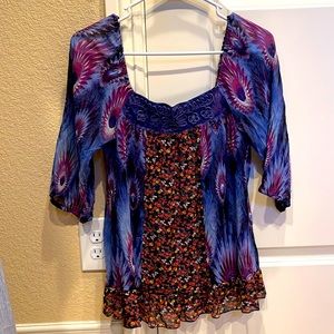 Women’s Blouse